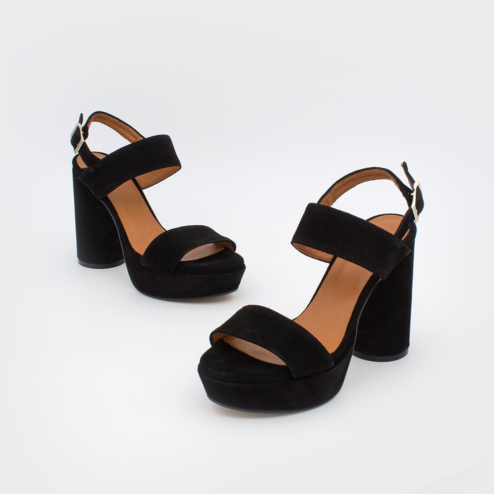 ante negro MAHE - Sandalias de plataforma con tacón alto y redondo. Zapato mujer primavera verano 2020 Ángel Alarcón