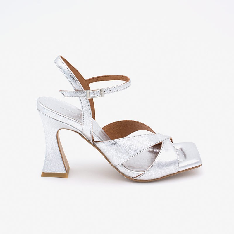 Low Price Heeled Sandals For Women Online | Myntra