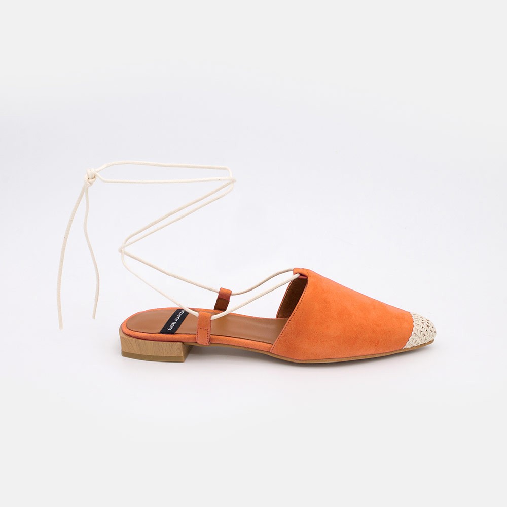 Zapatos mujer ante naranja. Bailarinas destalonadas de cuerdas con puntera de ganchillo. Verano 2021. SIROS 20050-522B