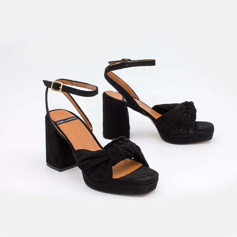zapatos mujer ante negro LIDO Sandalias de nudo con tacón alto ancho y plataforma. Verano 2021 Angel Alarcon 20037-432G