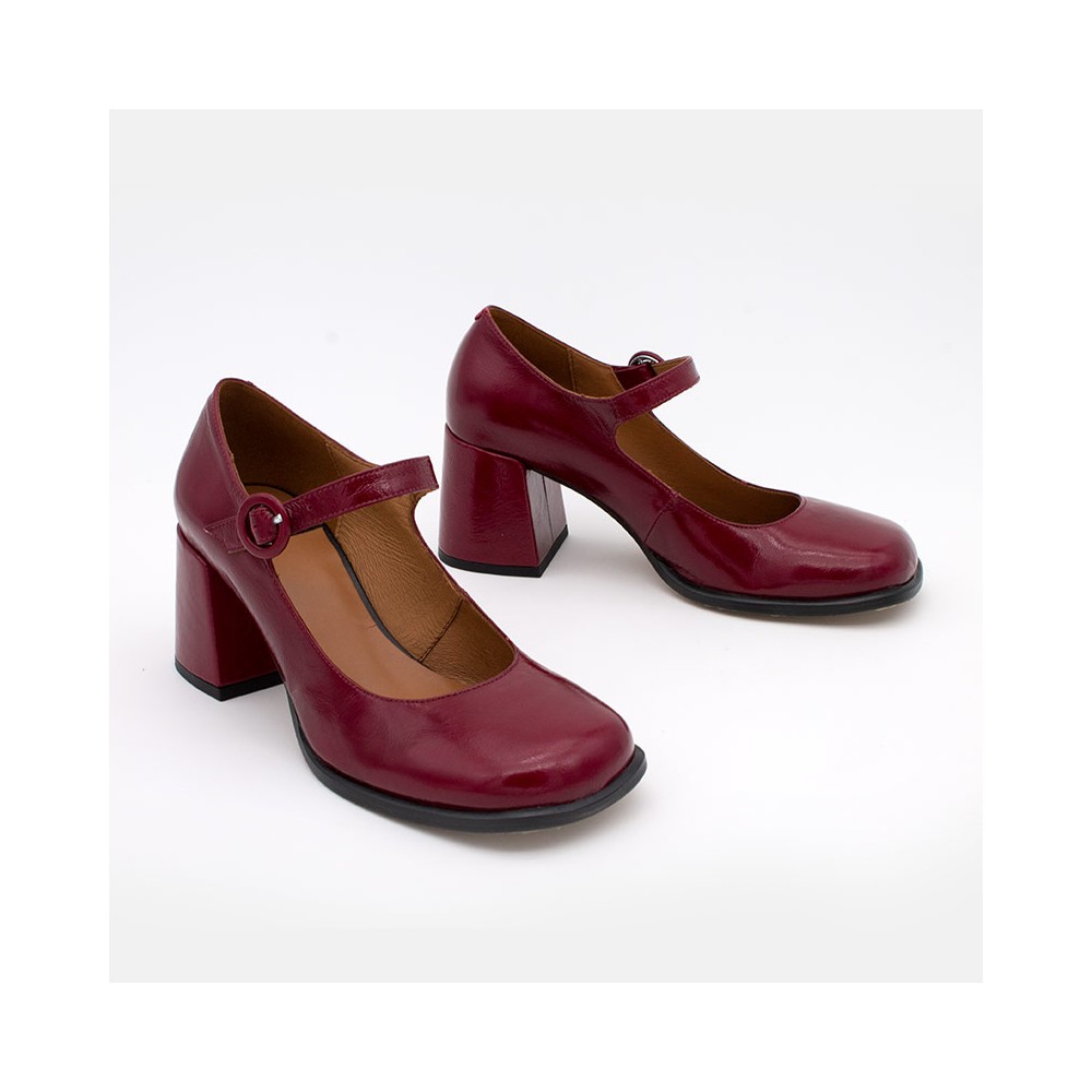 JETT - Block heeled Mary Jane shoes with rounded shapes